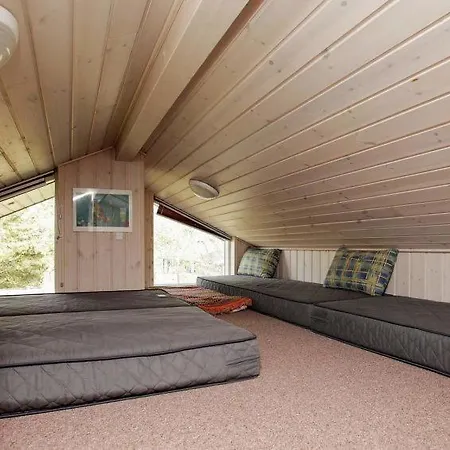 Tatil Evi Sleeps 8 Wifi
