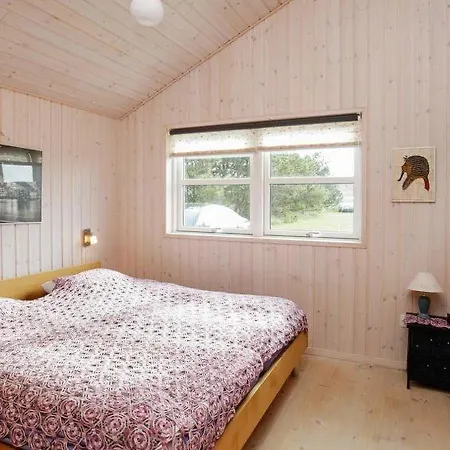 Tatil Evi Sleeps 8 Wifi Frederikshavn